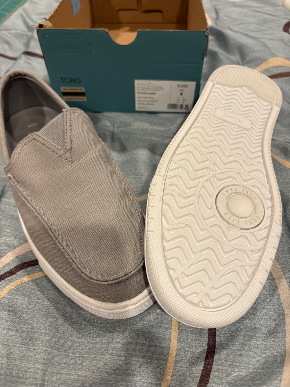 Toms Men’s Slip-On Canvas Loafers in Light Gray with White Sole